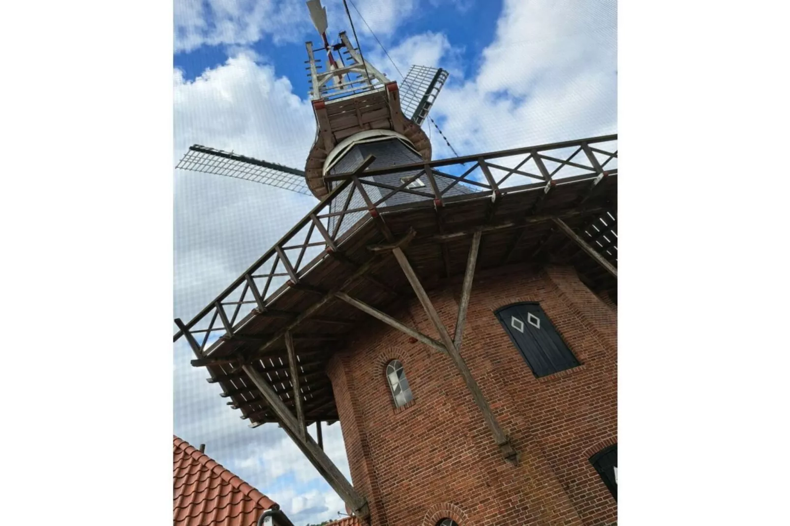 522254 - Buitenkant zomer