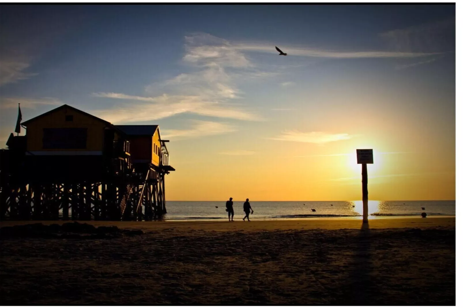 604282 - Buitenkant zomer