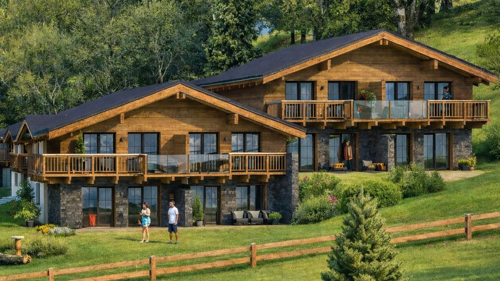 Tauernlodge Eben E4-Buitenkant zomer