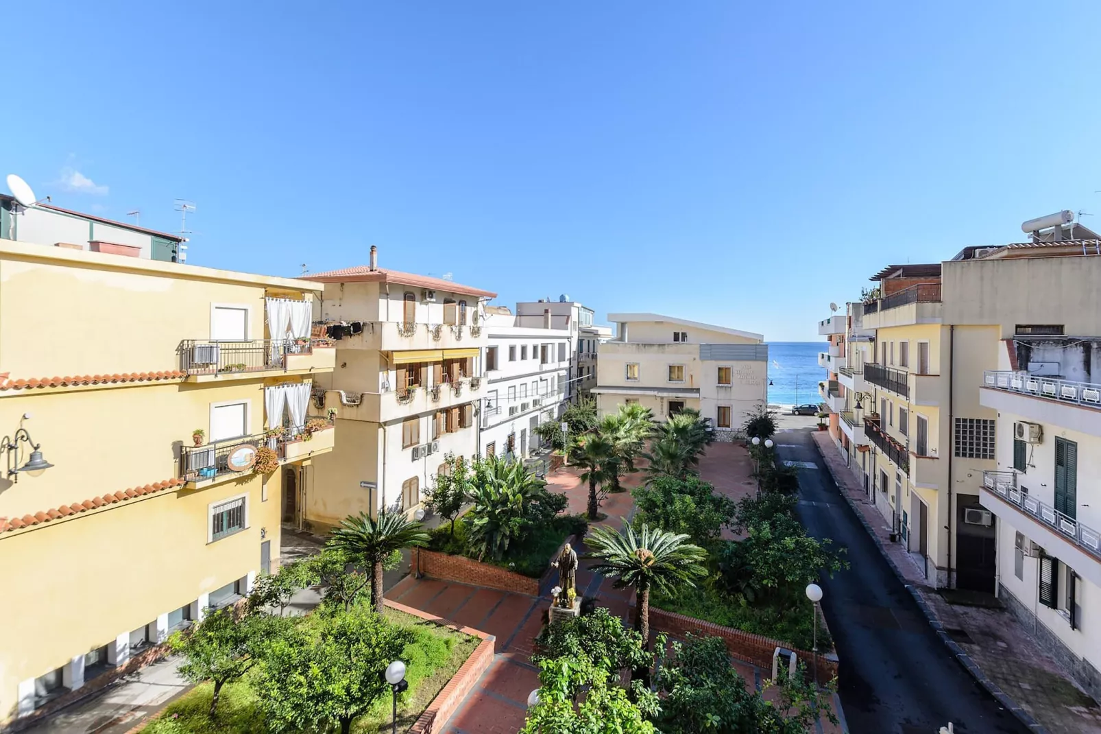 Residence Le Tartarughe Apartment 1 Bedroom 2 Pax