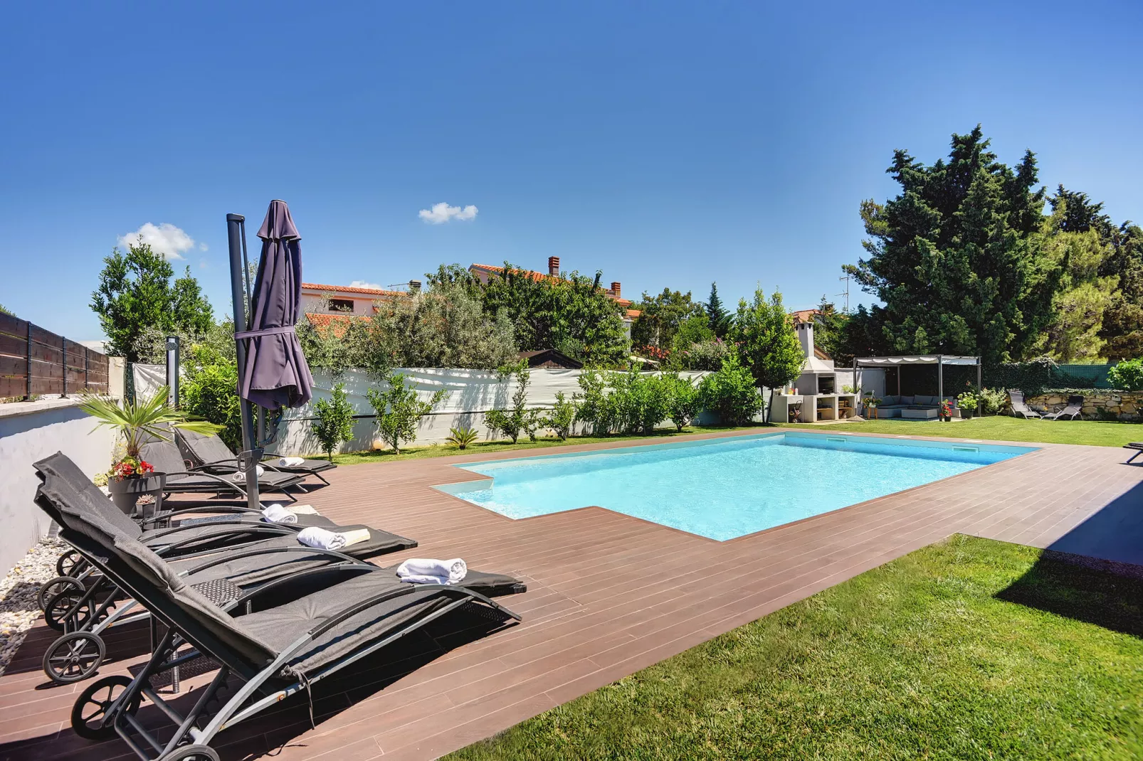 Villa Entini-Zwembad