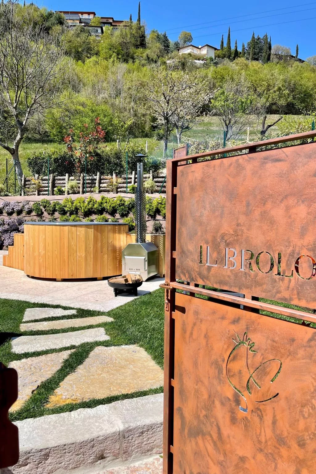 Wohnung in Voltino mit Garten - Image-tags.info