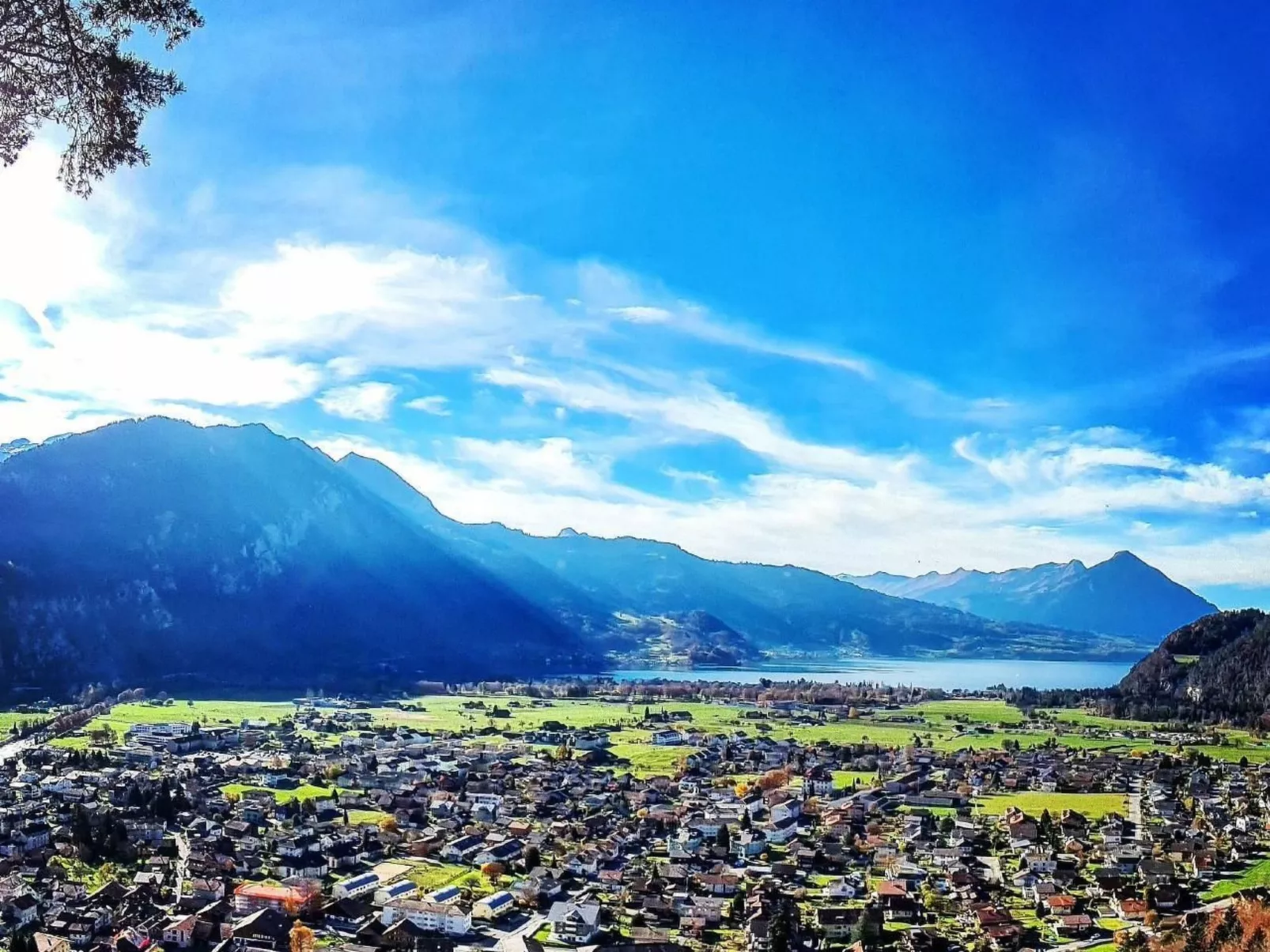 Chalet Lilo Big view - Image-tags.info