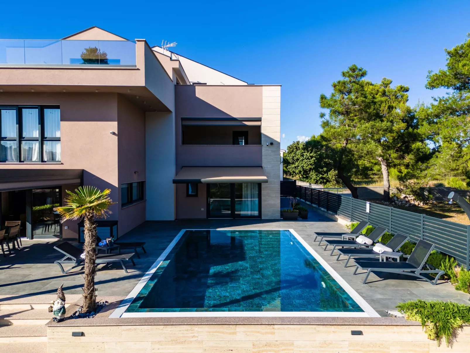 Apartment Royal 3 - Image-tags.info