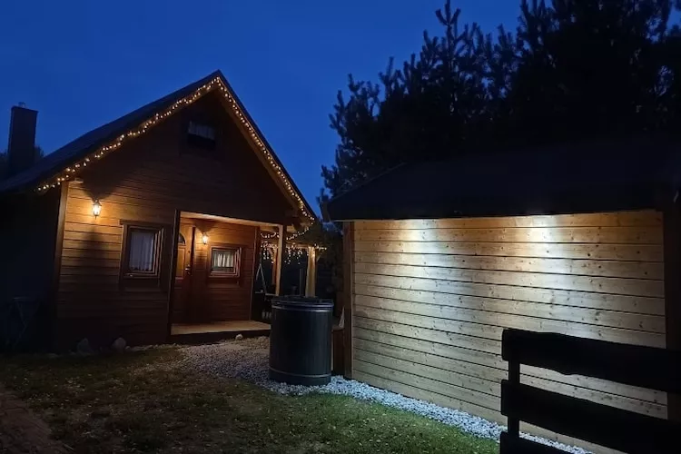 Domek wakacyjny LUX dla max 4 osób w Bałachach - Buitenlucht