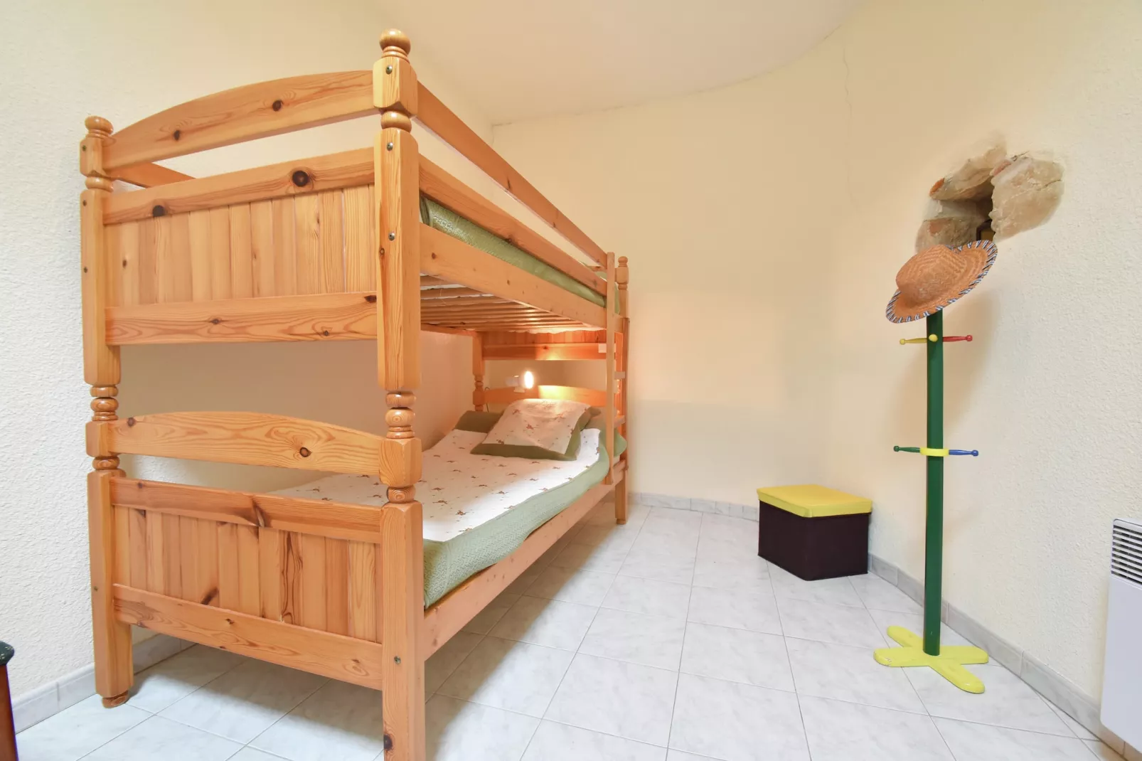 VILLA - FELINES MINERVOIS - Slaapkamer