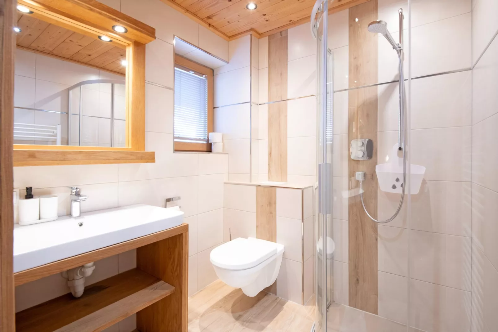 Ferienhaus Marienbergl - 10 Personen-Badkamer