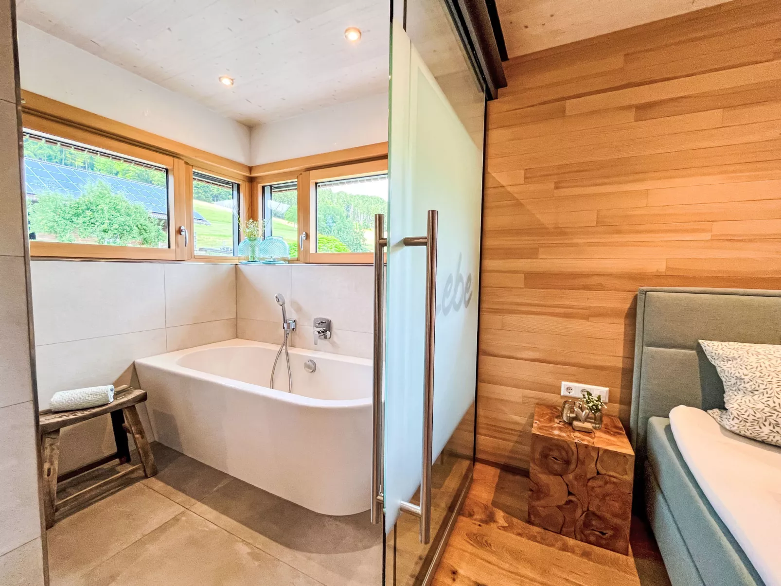 Kinast (HFT201) - Binnen