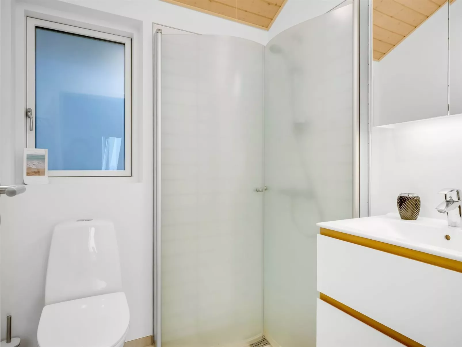 "Nico" - 70m to the fjord - Binnen