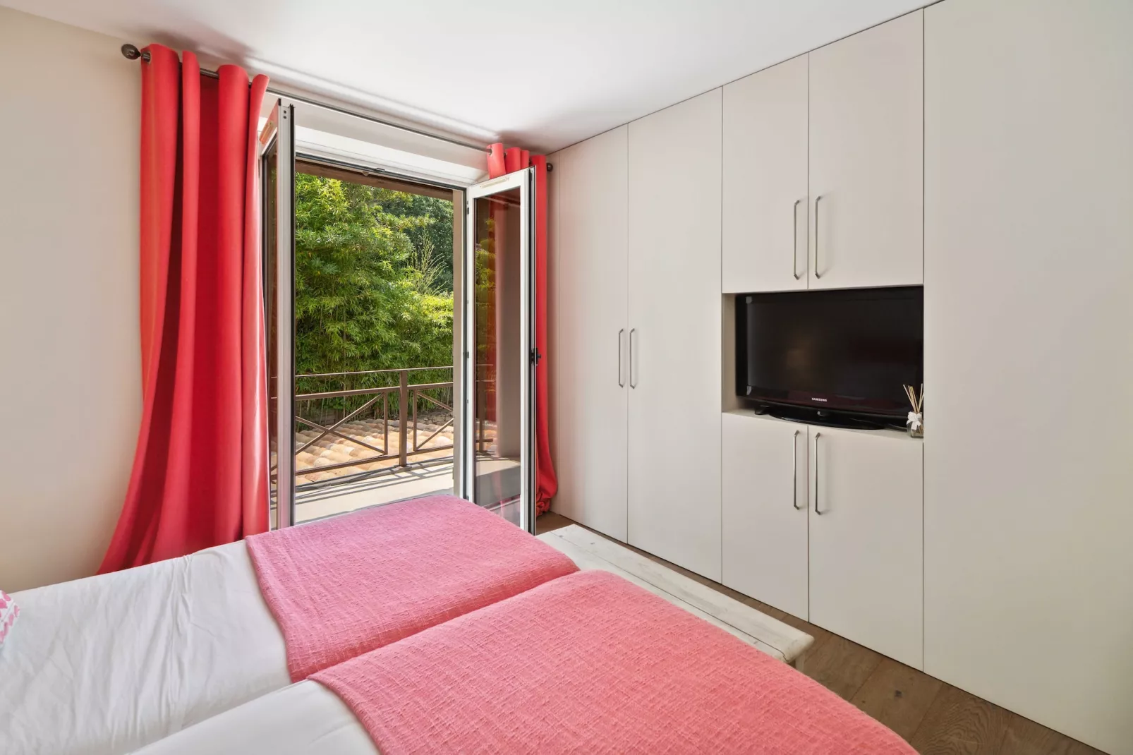 EM-19-TAMARIS - Niet-getagd