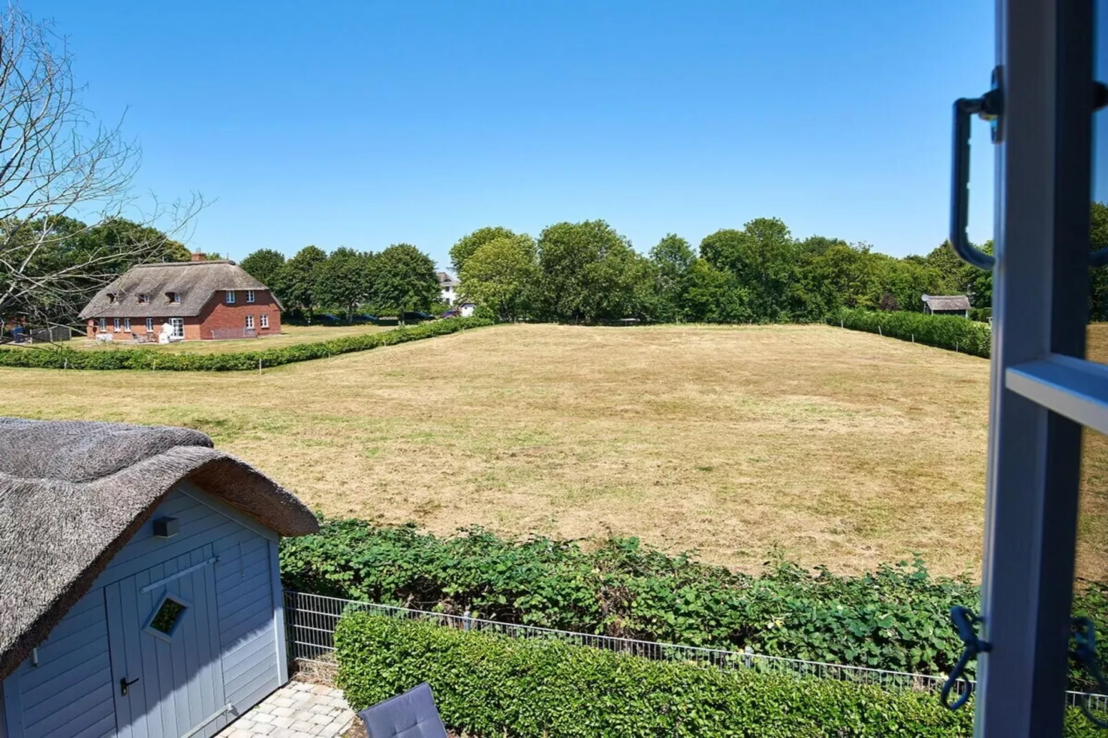 291403-Buitenkant zomer