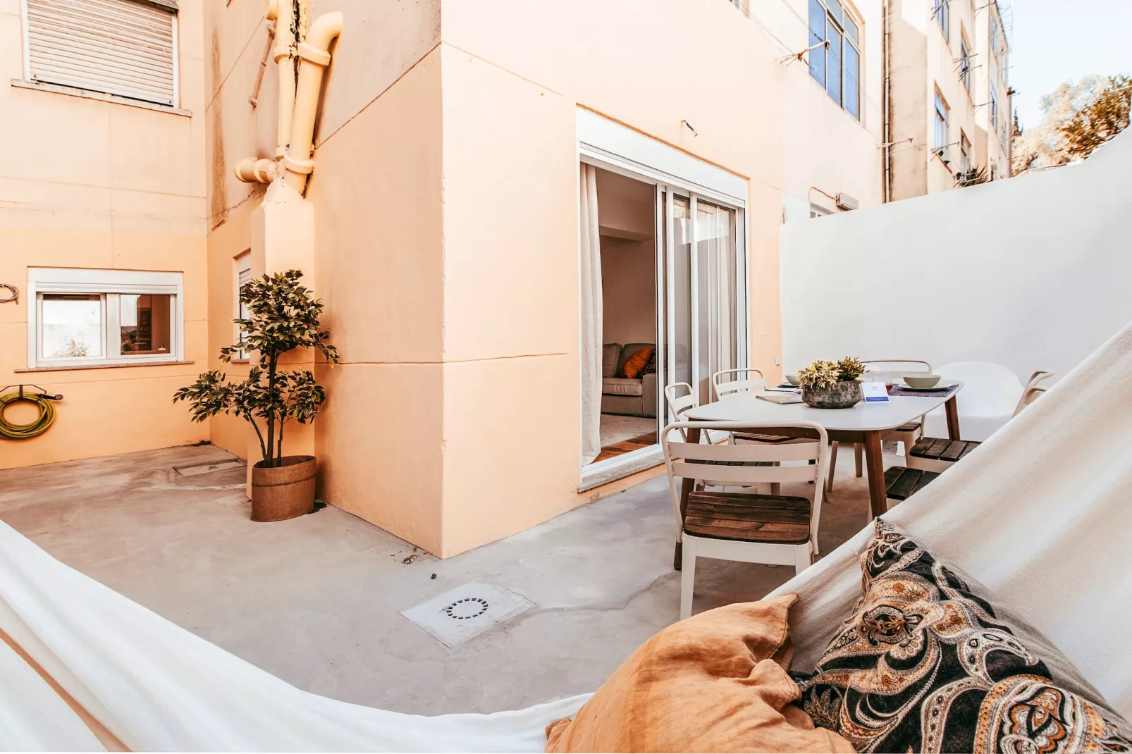 Modern & Charming Alges by GT House-Terras