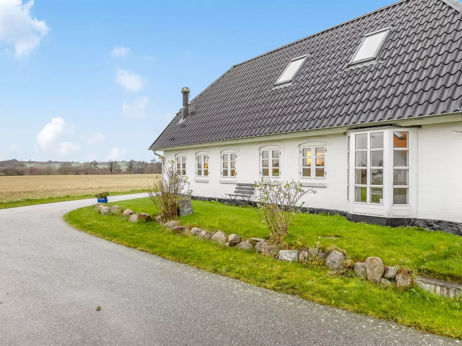 "Yorik" - 1.6km from the sea-Buiten