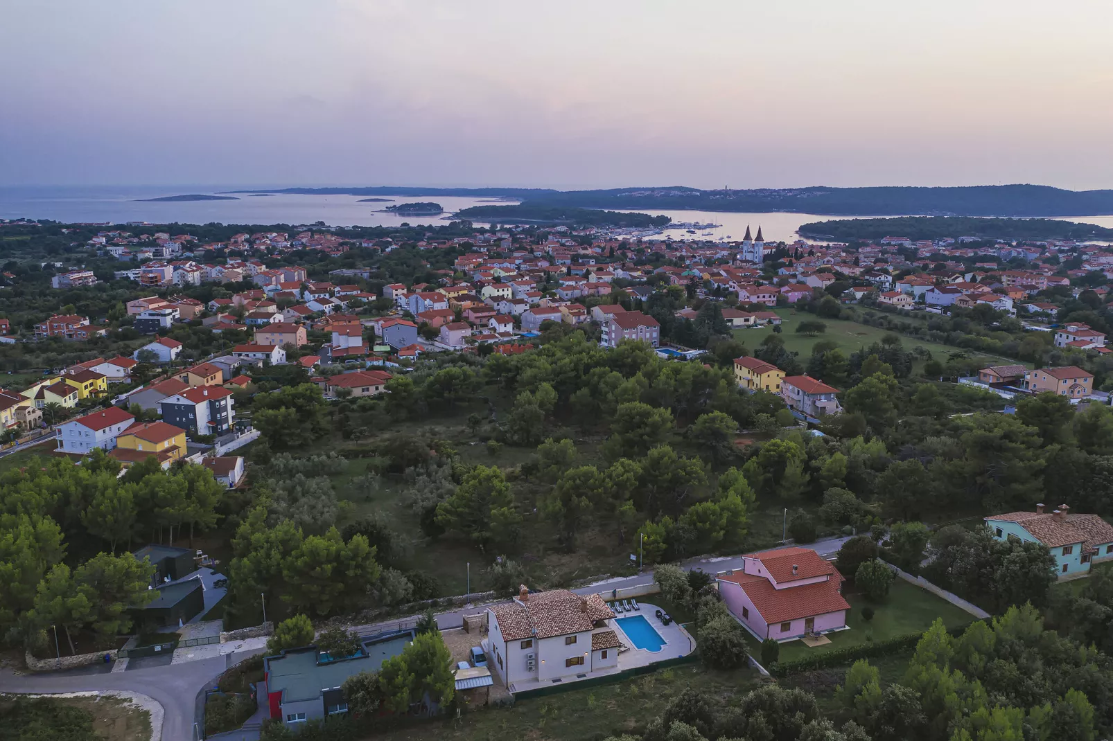 Villa Smrikve-Gebieden zomer 1km