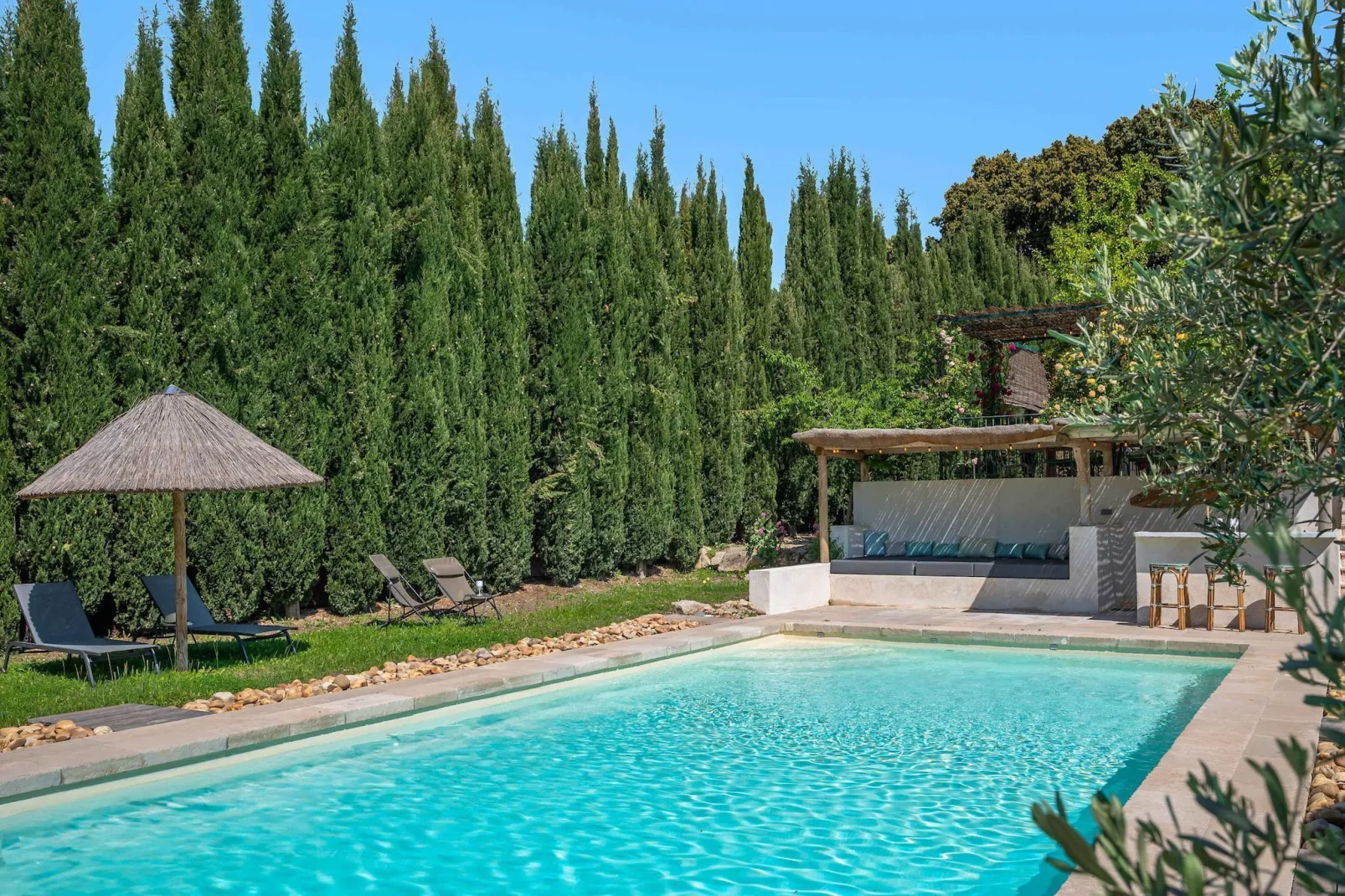 Le Mas Elaïa  votre havre familial avec piscine privée-Zwembad