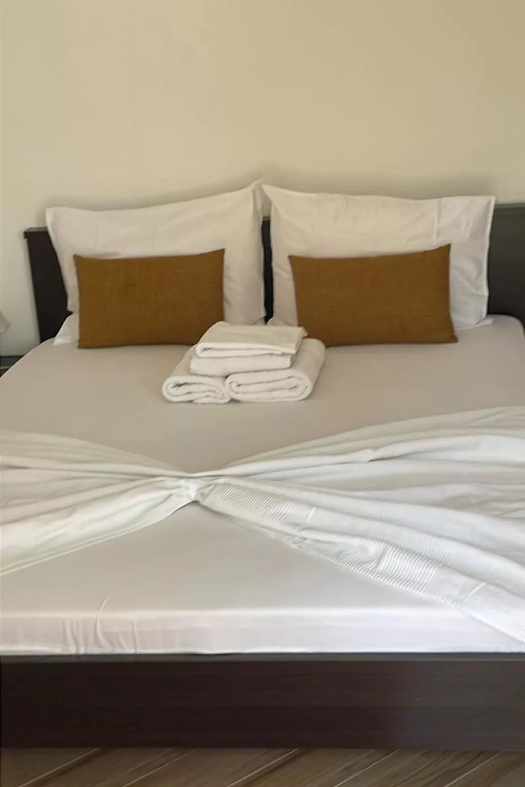 Stonehouse-pag - Image-tags.info