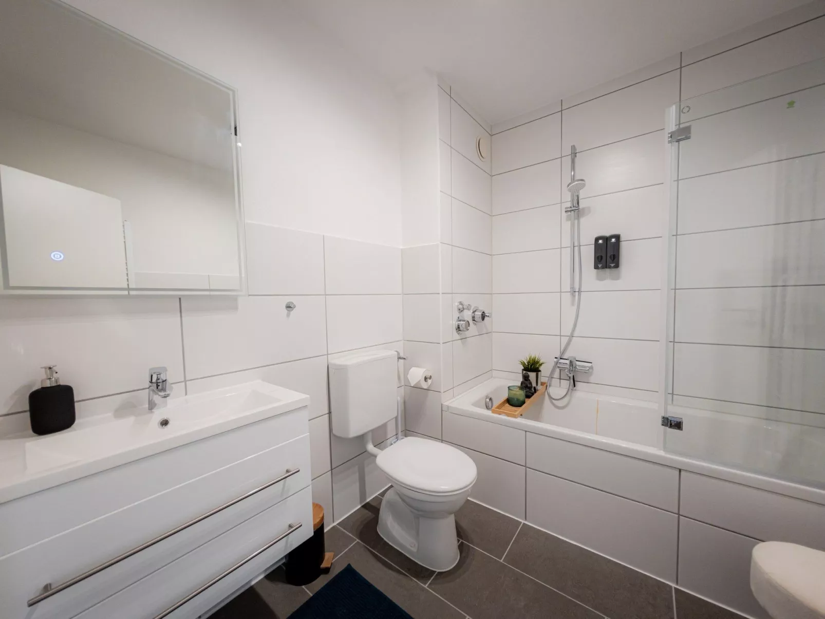 Come4Stay Passau - Apartment Seidenhof - Balkon - Image-tags.info