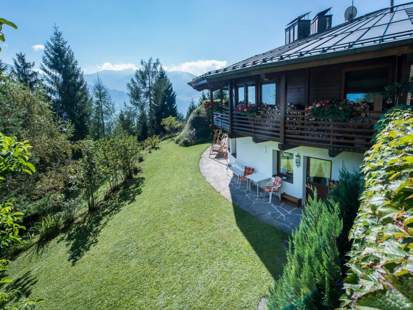 Für 2 Personen ca. 33 m&sup2; in Vomp, Tirol (Unterinntal) - Image-tags.info