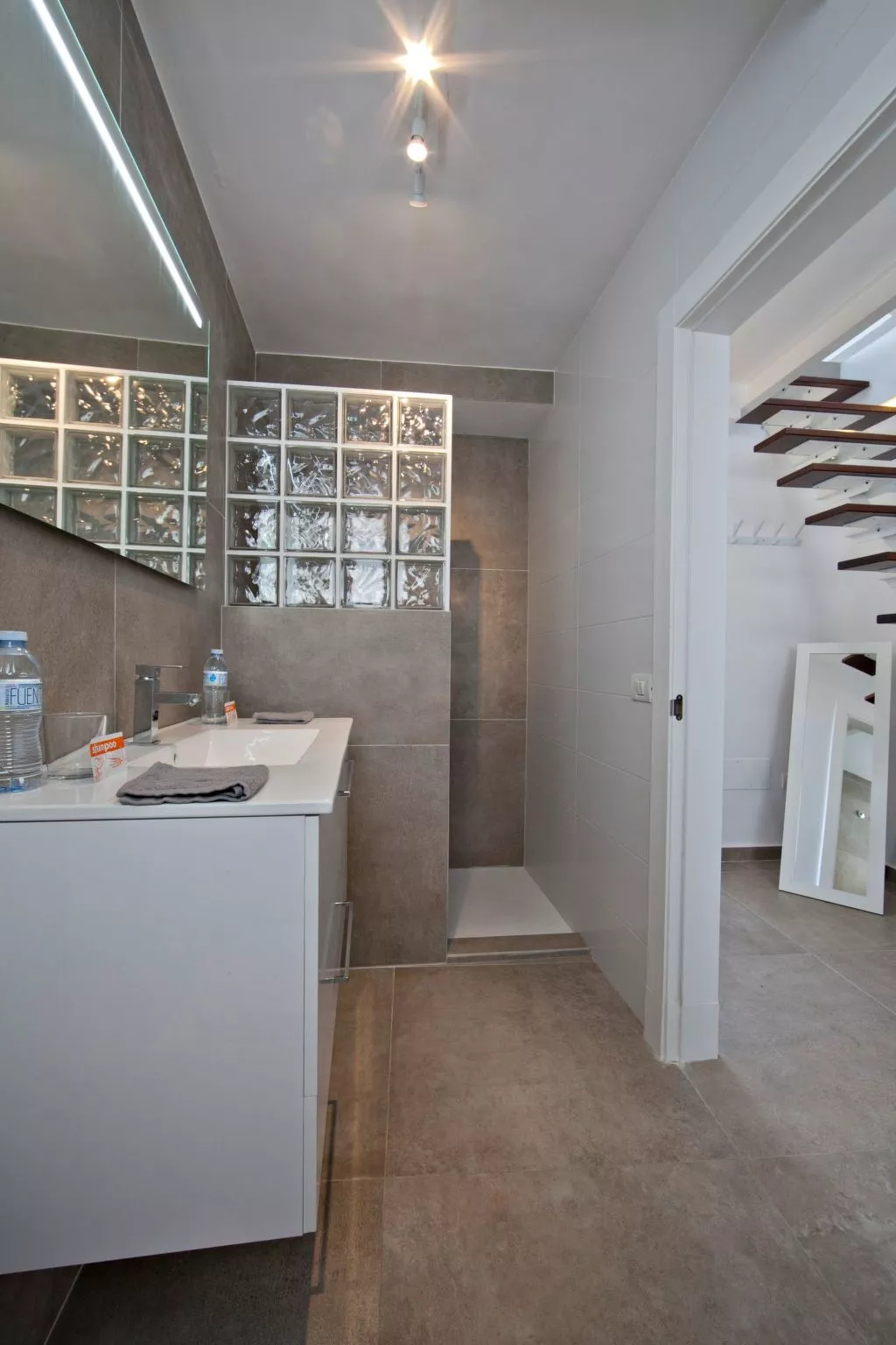 In Bocacangrejo mit Privatem Balkon - Binnen