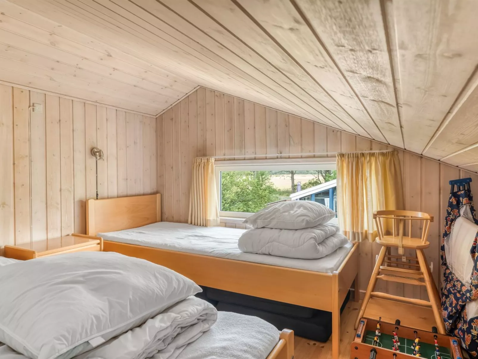 "Alisa" - 1.9km from the sea - Binnen