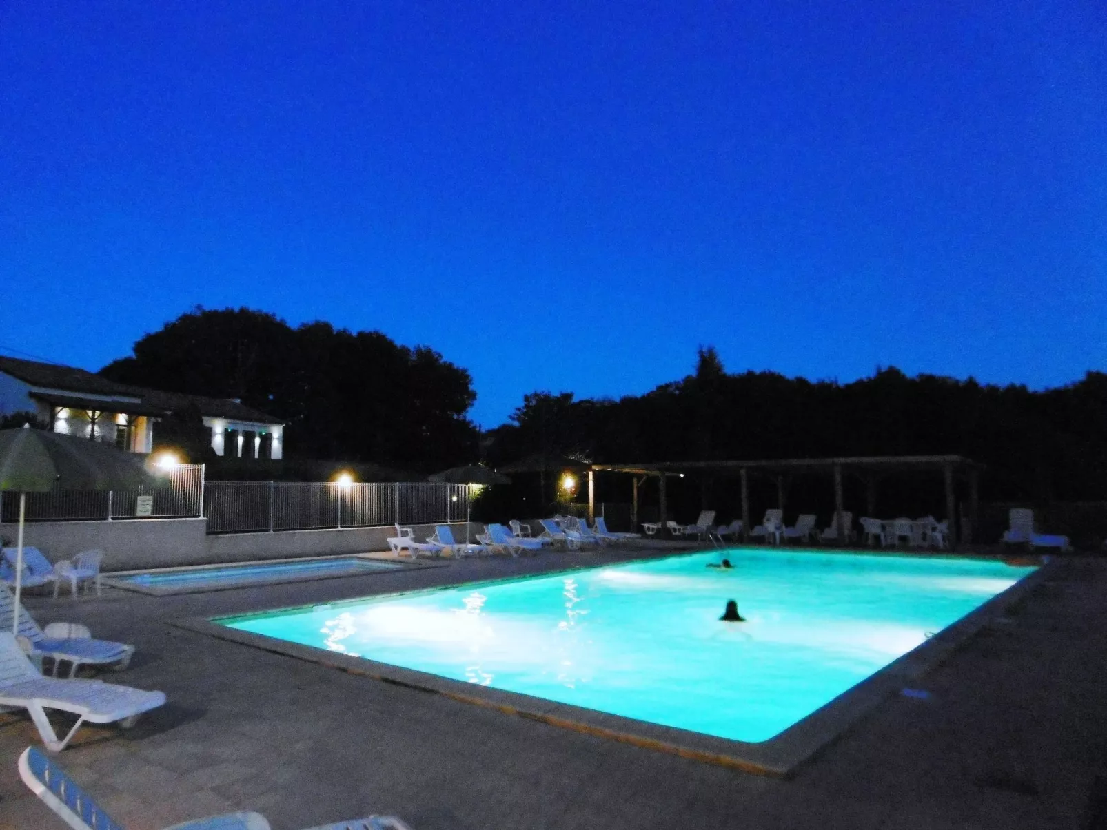 Feriendorf im Périgord - Villa 4-6 pers. - Buiten