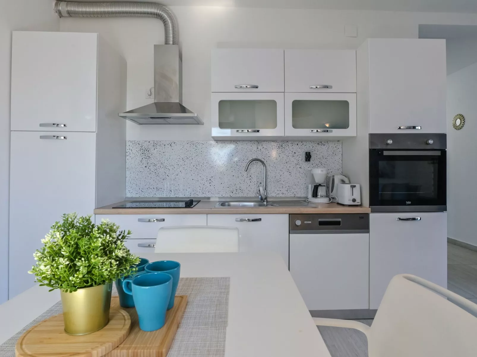 Mit Privatpool für 16 Personen ca. 160 m&sup2; in Novalja, Adriaküste Kroatien - Image-tags.info