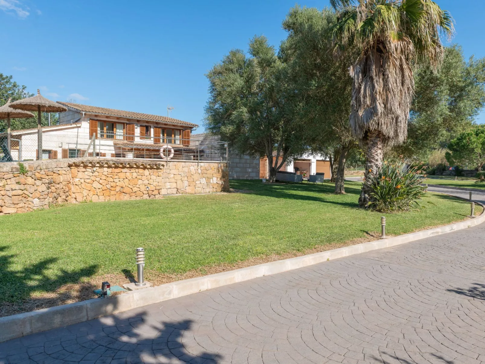 Das Beste von Alcudia, privater Pool, BBQ, einladender Garten - Image-tags.info