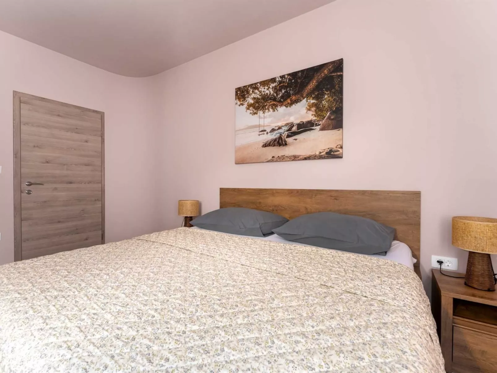 Ferienvilla mit Pool, ruhige Aria - Image-tags.info