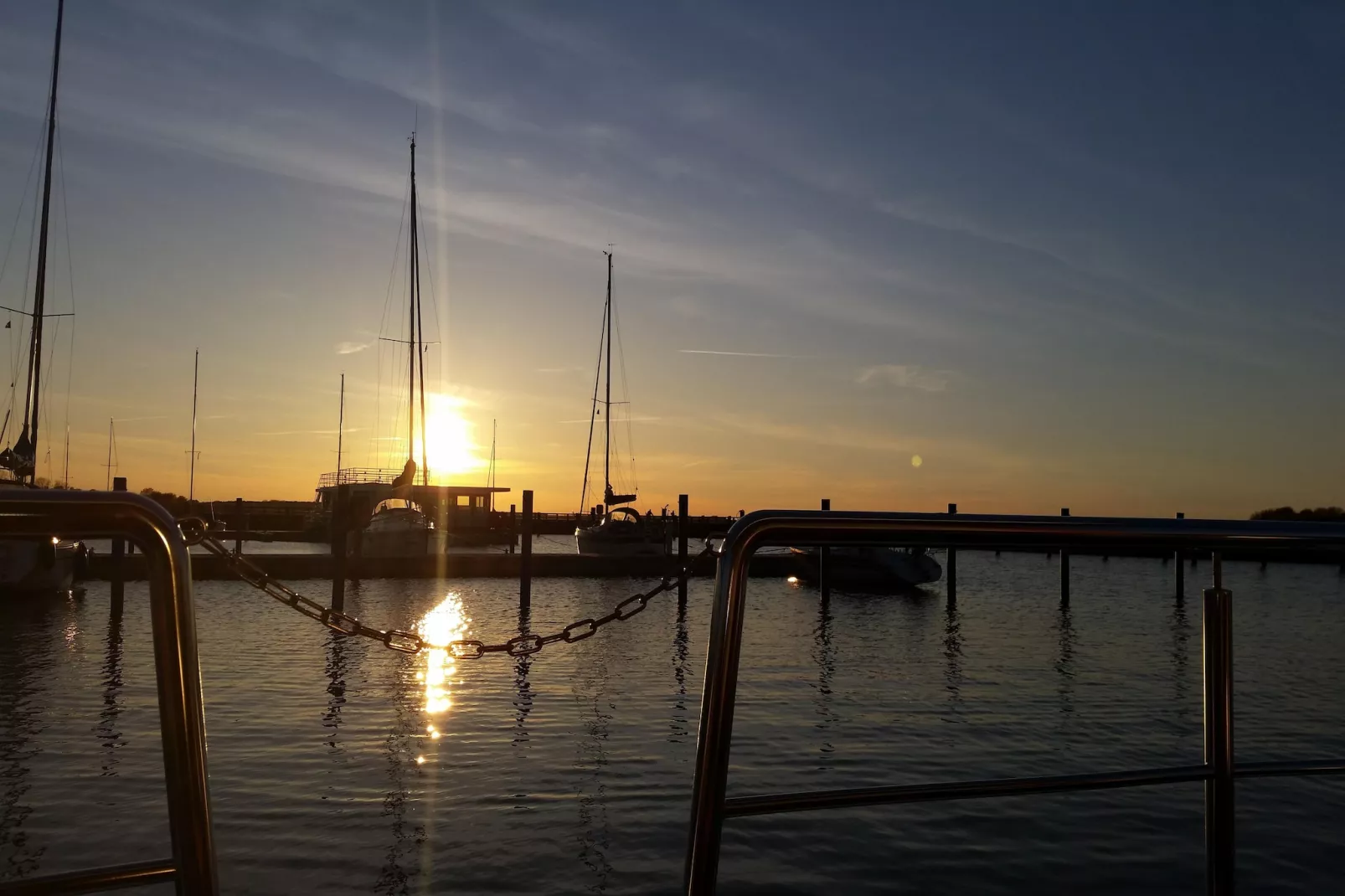 Floating House Charlotte - Uitzicht zomer