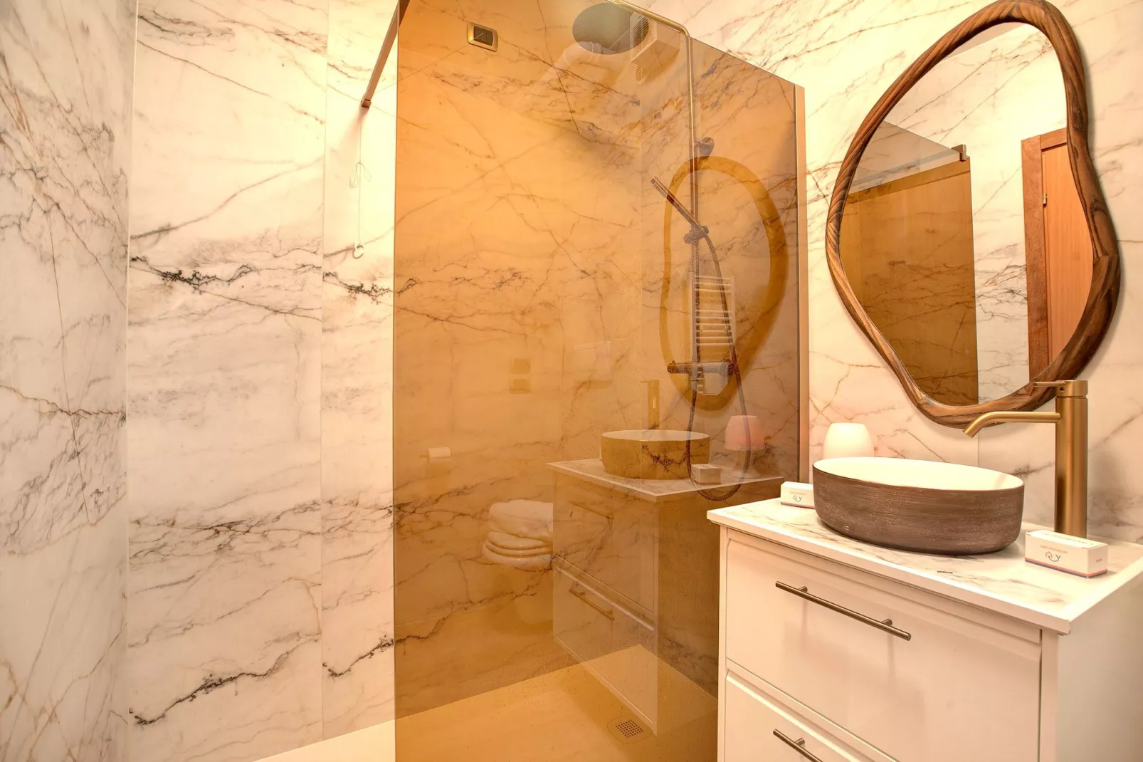 RESIDENCE PORTO LETIZIA - VILLAS-BILOCALE 4 PAX VISTA LAGO PLUS 8215 - V1LP4 - Badkamer