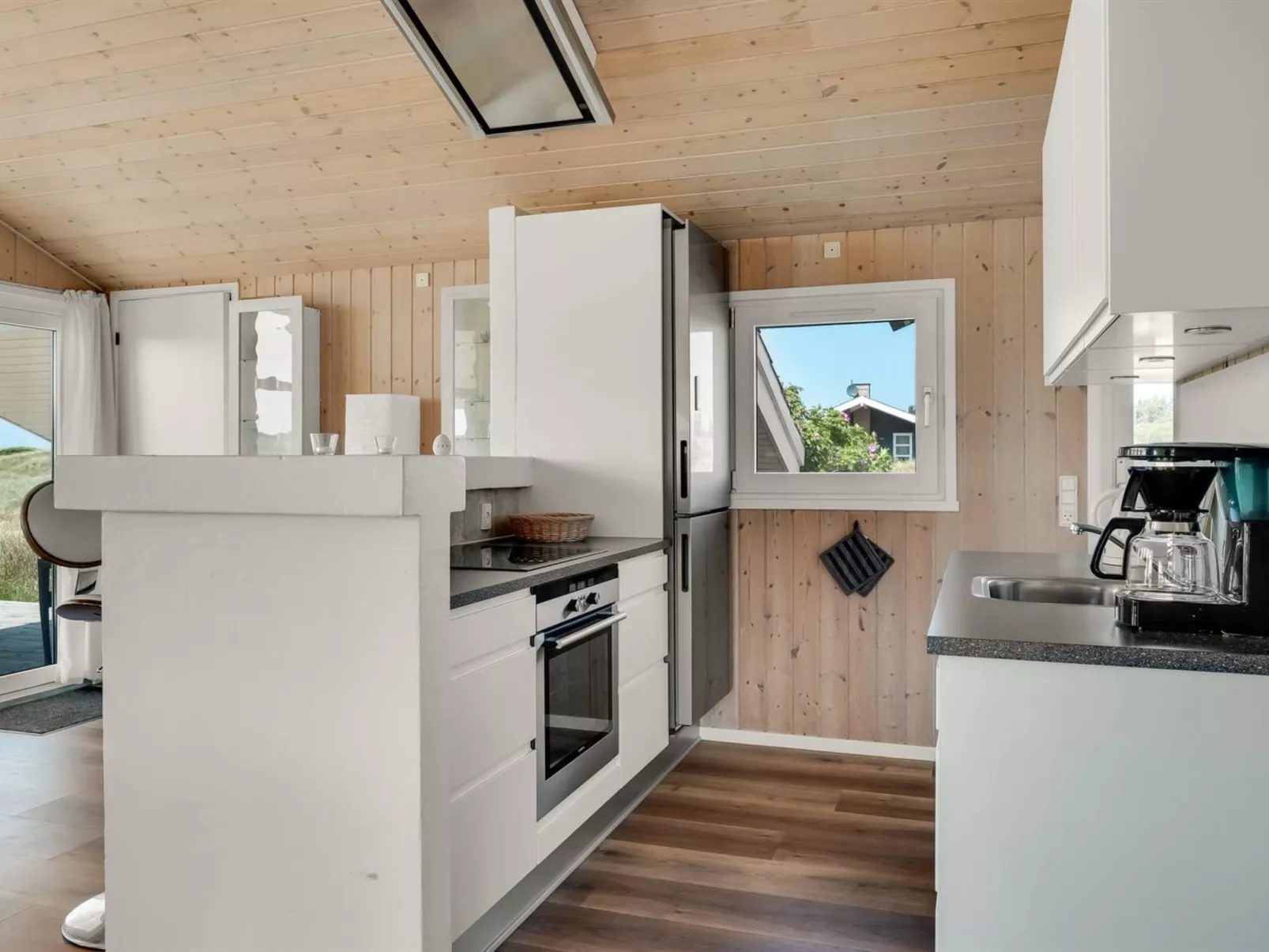 "Katla" - 400m from the sea-Binnen