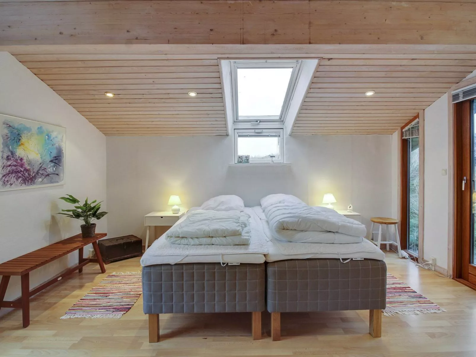 "Essie" - 250m from the sea - Binnen