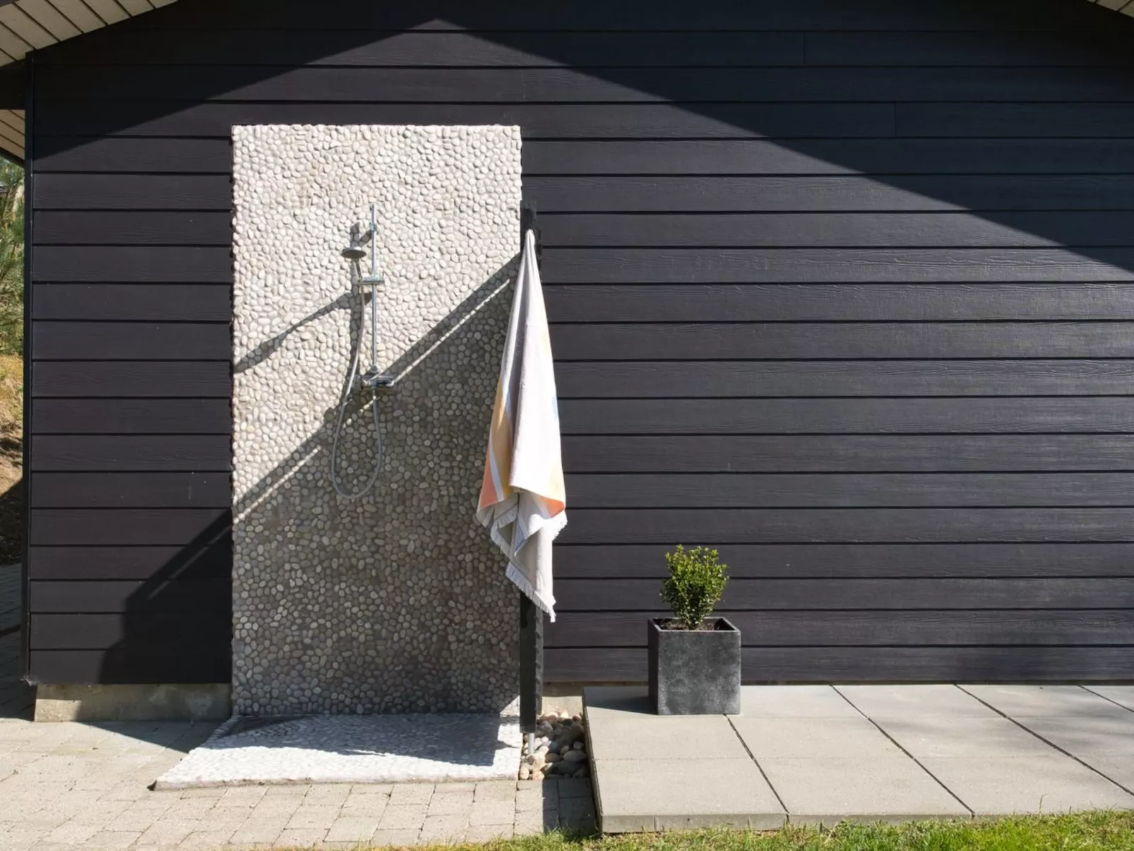 "Elissa" - 50m to the fjord-Buiten