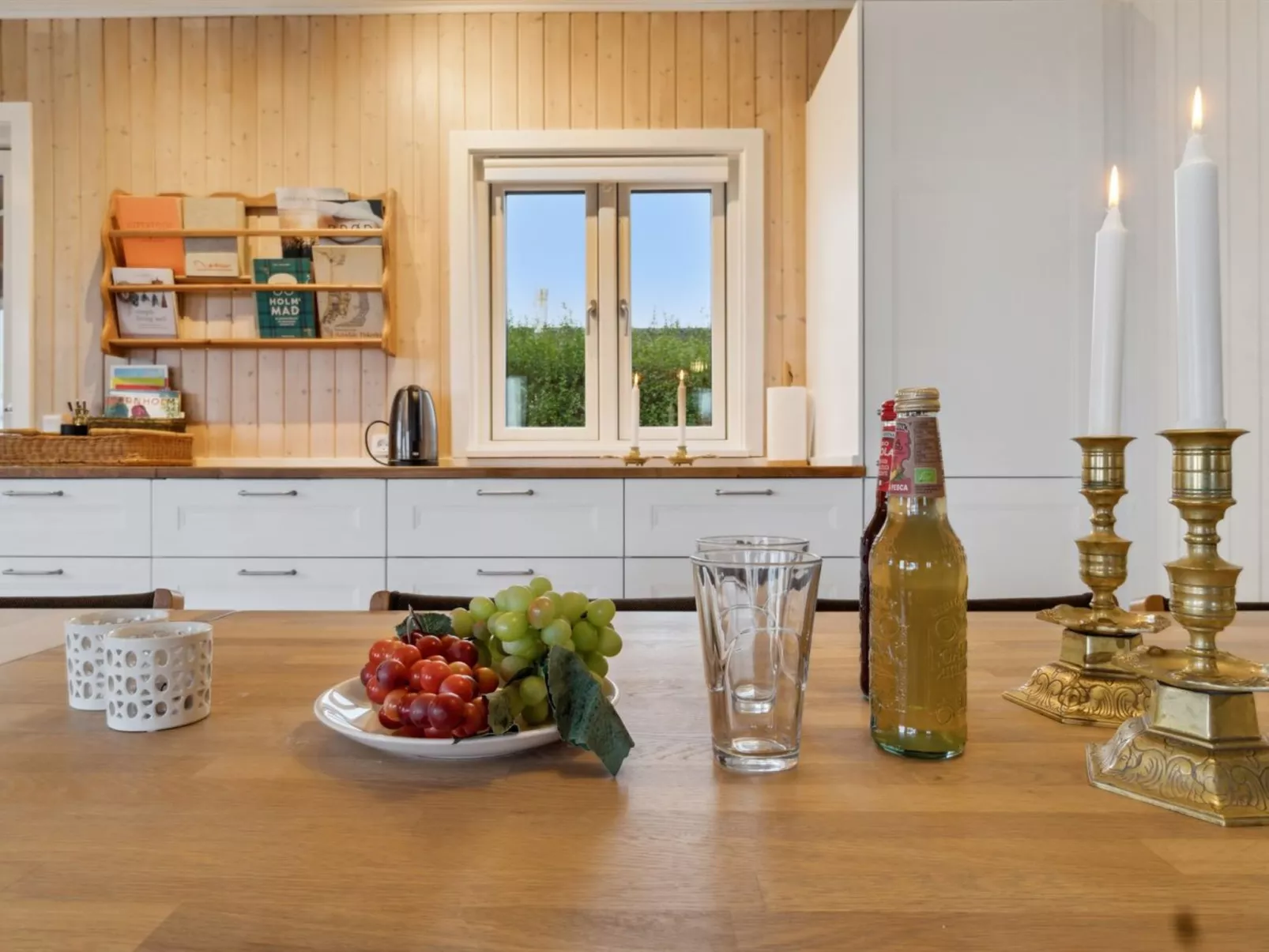 "Marlies" - 300m from the sea - Binnen