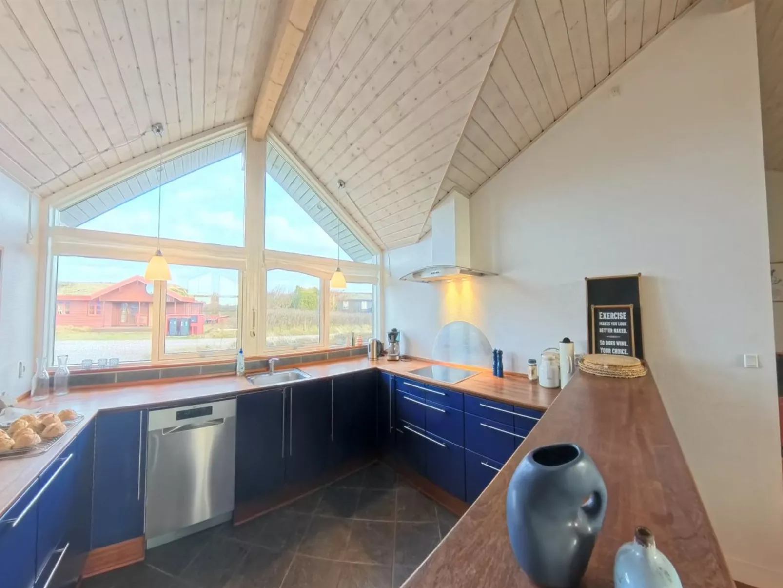 "Thrugils" - 800m from the sea-Binnen