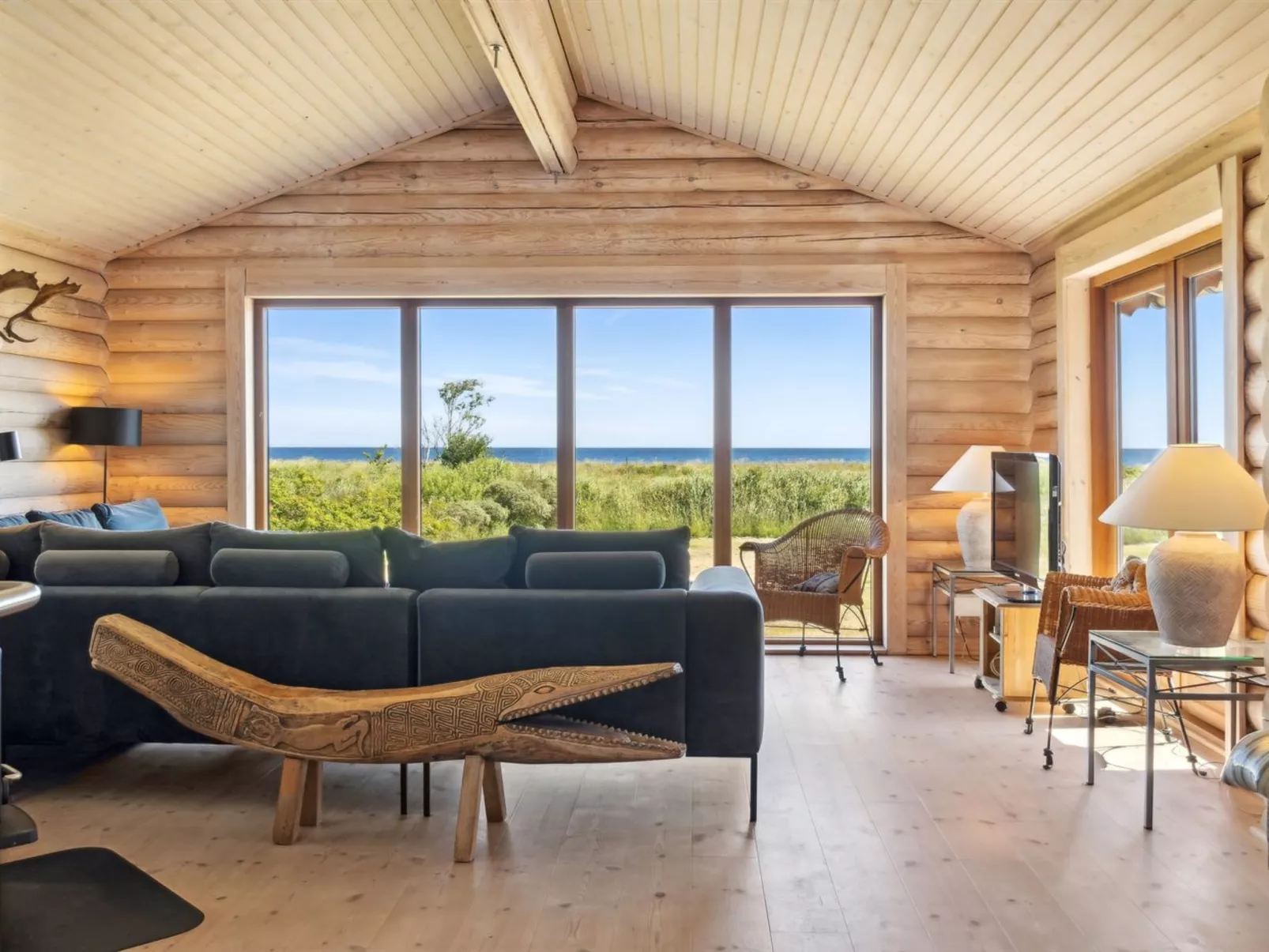 "Guthfast" - 50m from the sea - Binnen