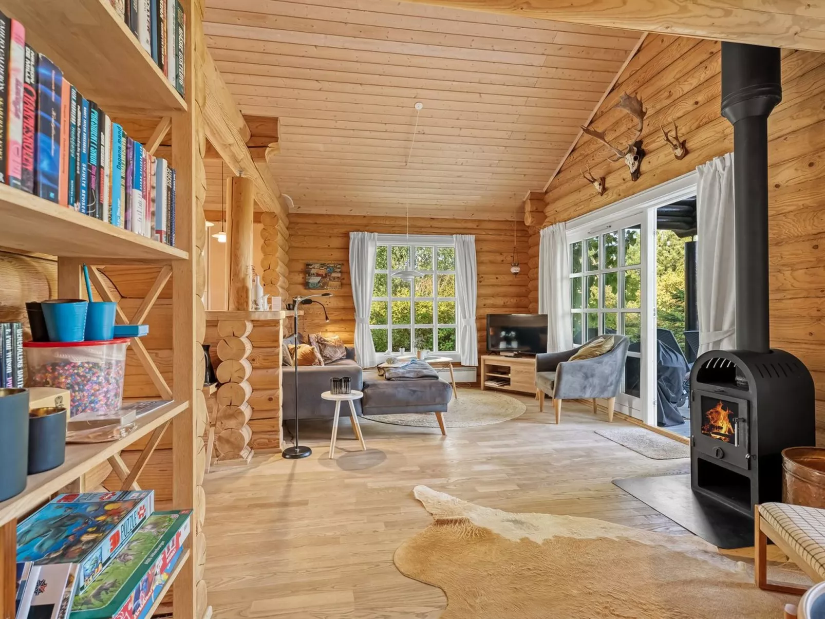 "Sigga" - 1.6km from the sea - Binnen