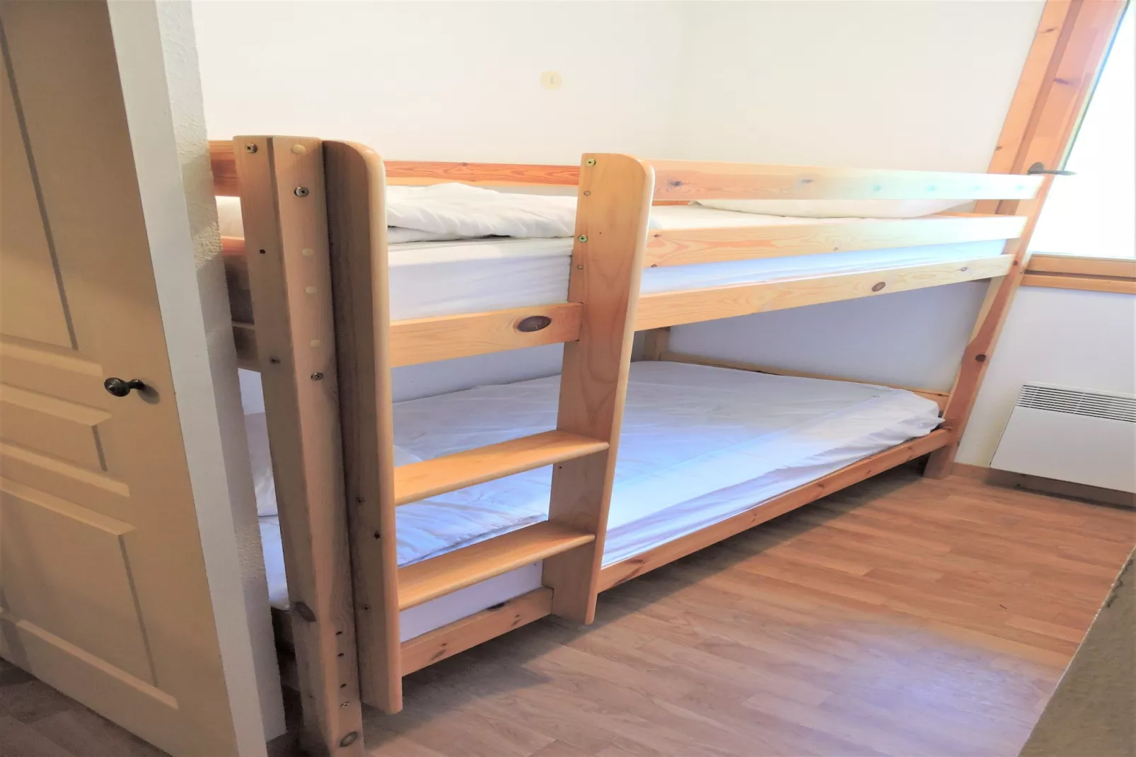 Hameau 8 202 - SPA & PISCINE appartement 4 pers - Image-tags.childrenroom