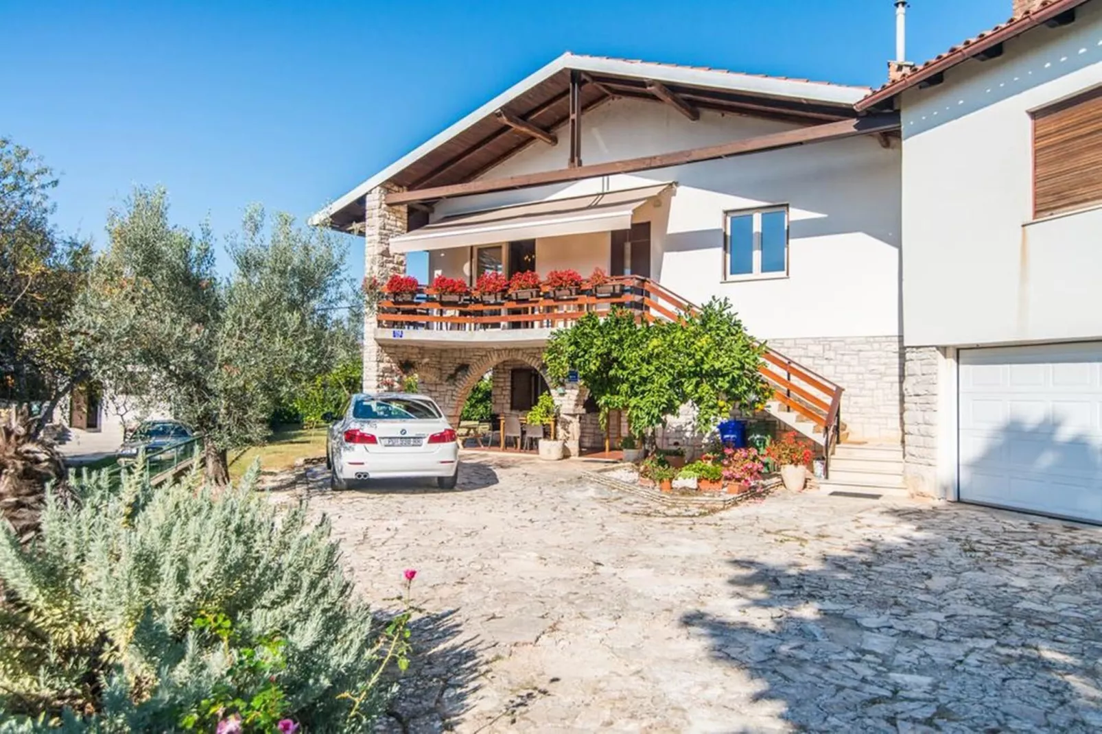 Villa Amalija - Apartment Amy with Sea View-Buitenlucht