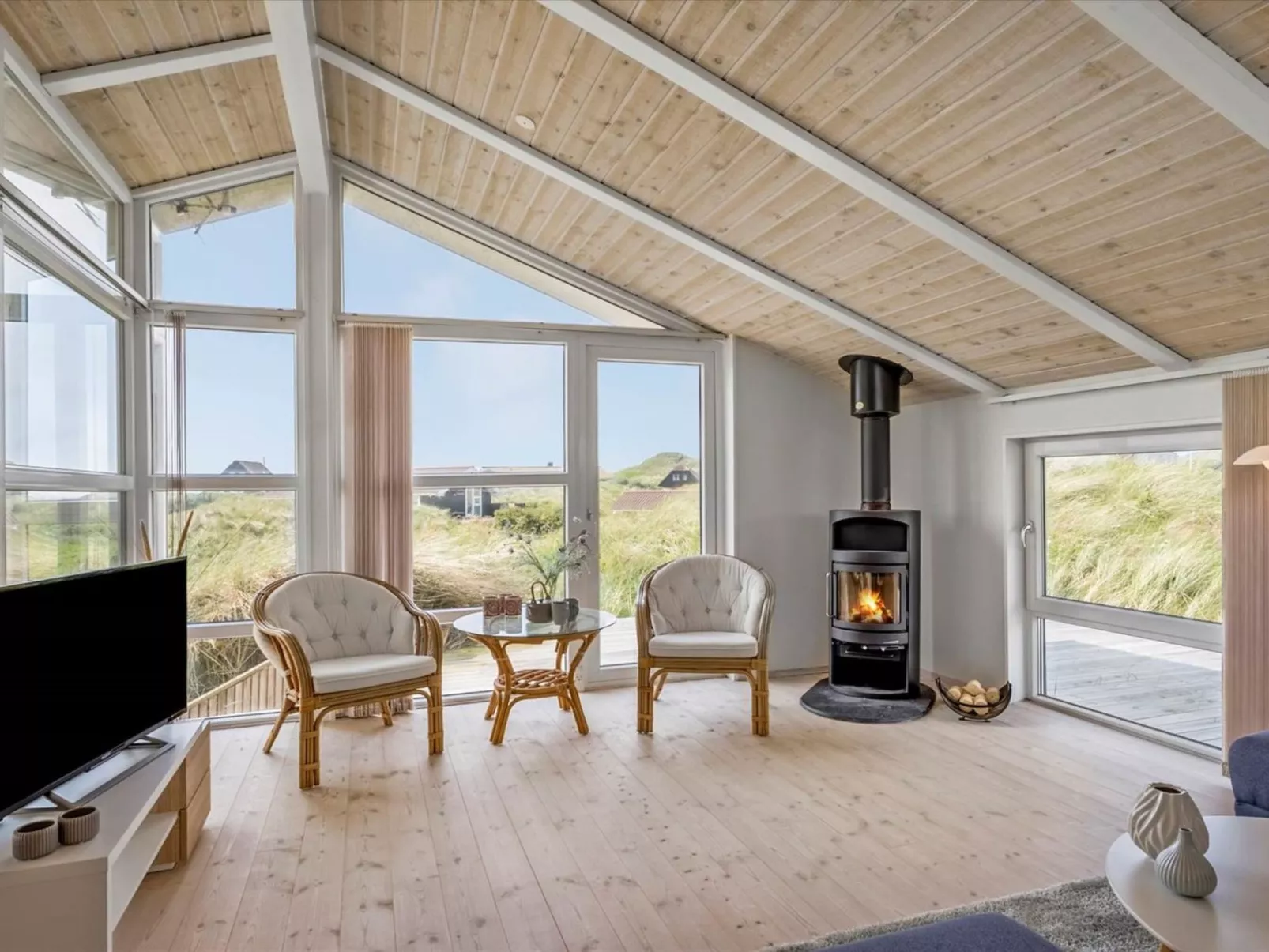 "Osfrid" - 175m from the sea-Binnen