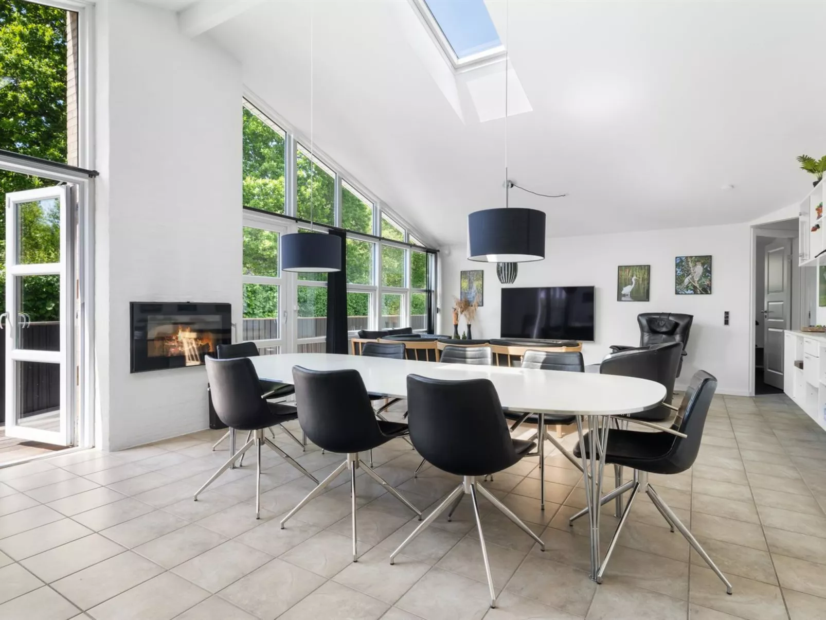 "Merrit" - 280m from the sea-Binnen