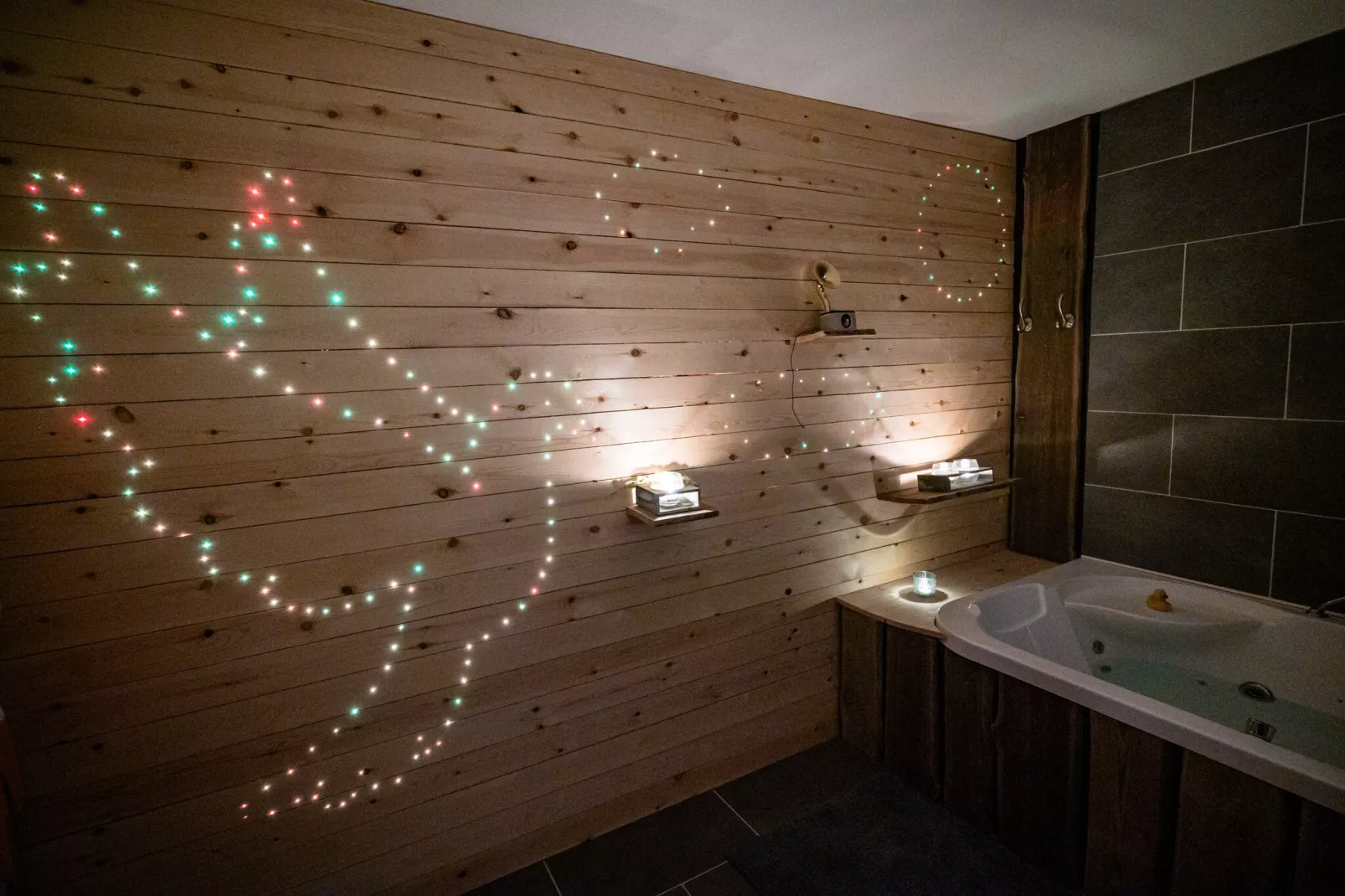 Appartement Spa Vip 2/3-Badkamer