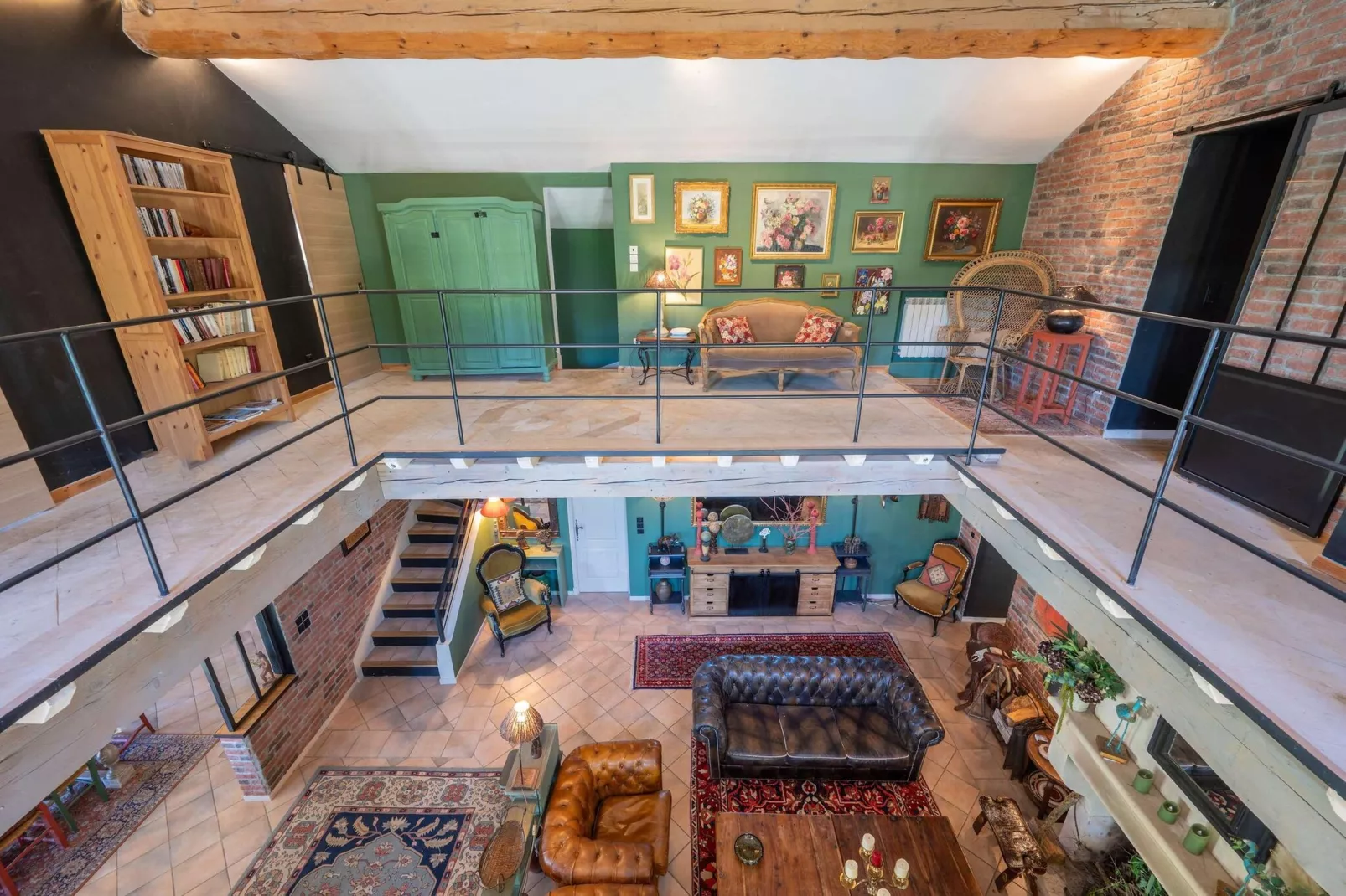 Grand Mas climatisé Arles-Overloop