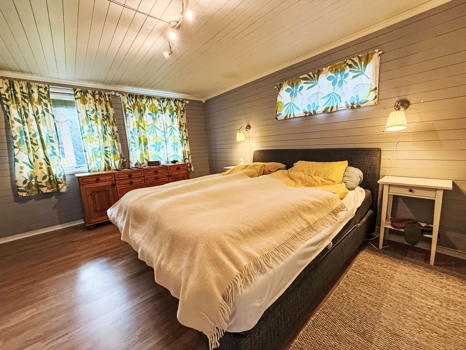 Høyanger Panorama - Binnen