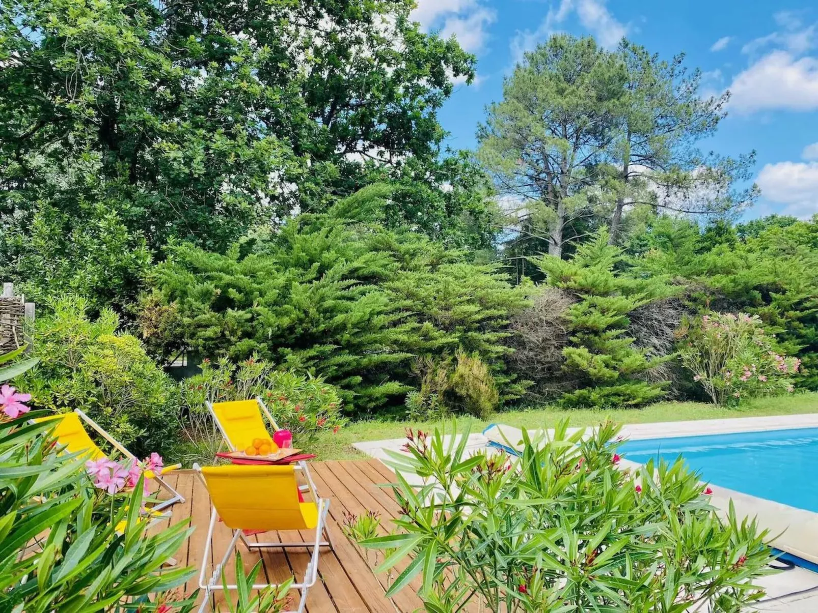 Swimmingpool - Strand - Geschäfte - Image-tags.info