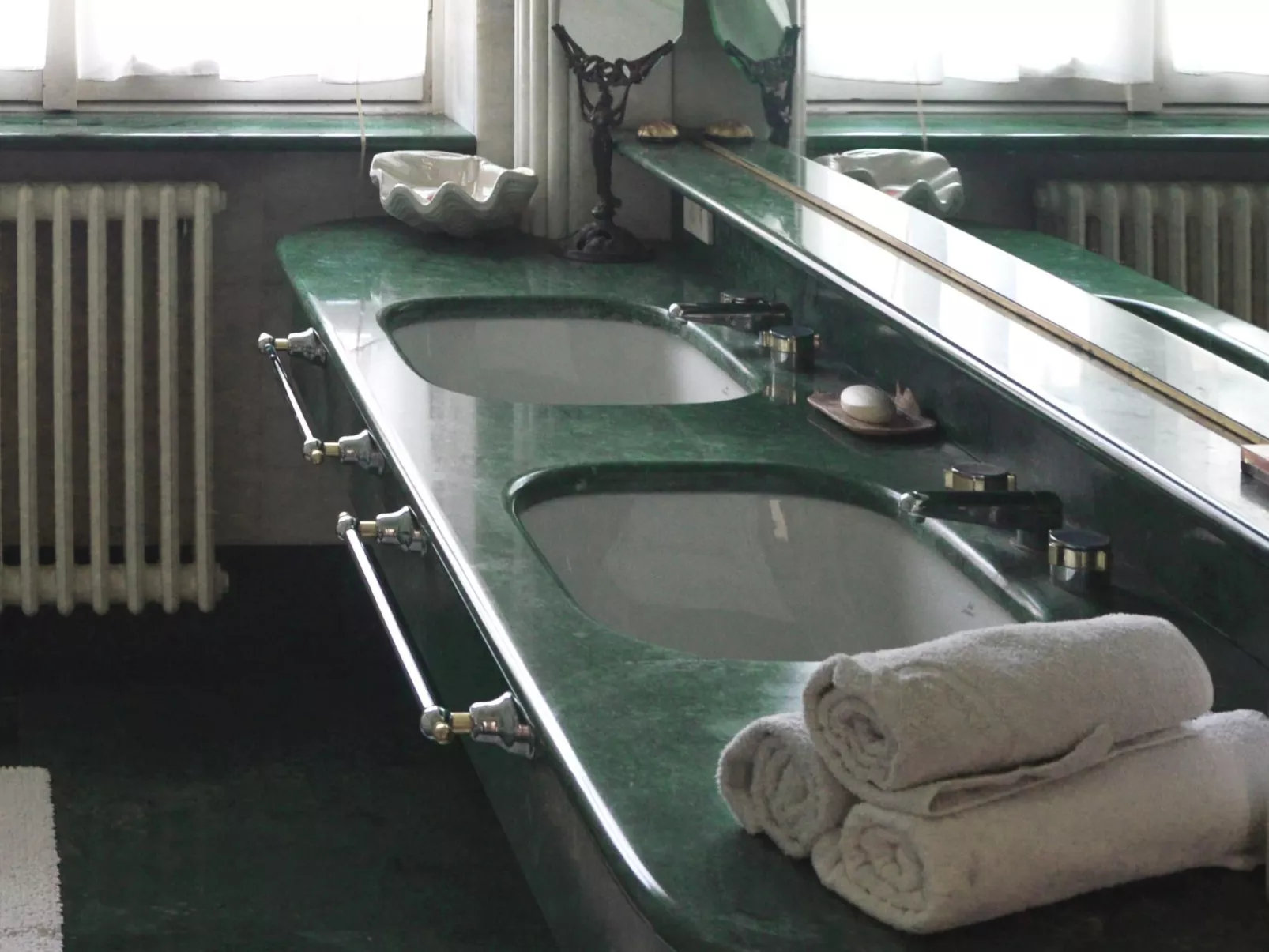 In Sirtori mit Privatem Pool - Image-tags.info