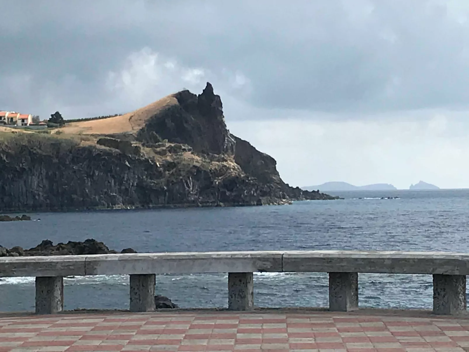 Mit Blick auf das Wasser-Image-tags.info