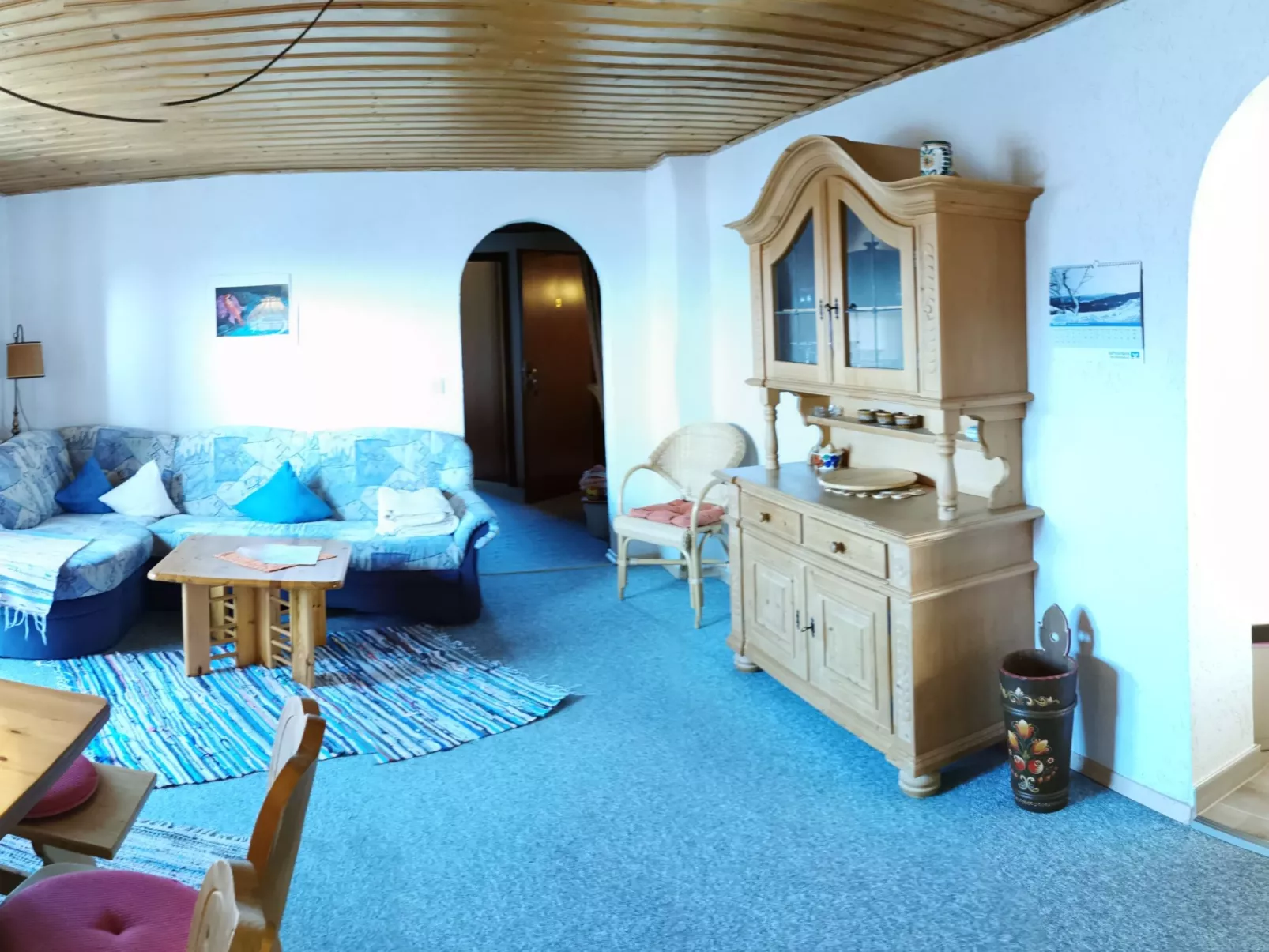 Mit komplett eingerichteter Küchenzeile im Wohnraum - Image-tags.info