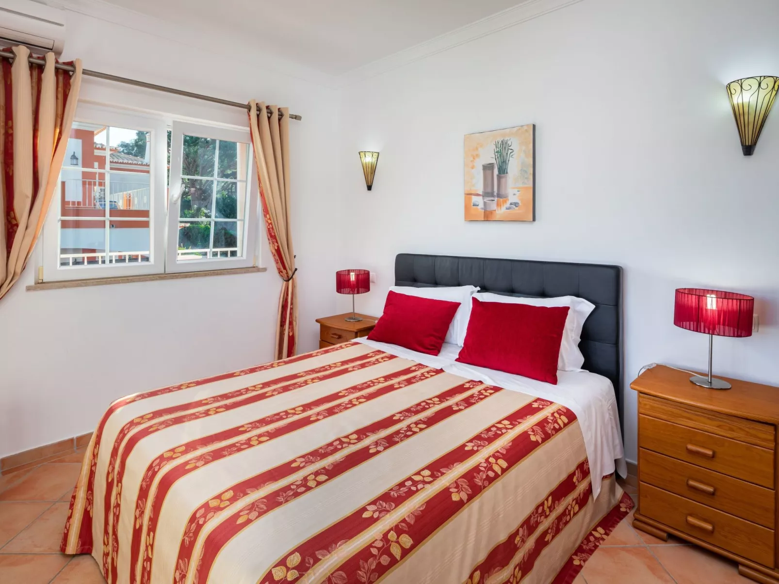 8 Schlafzimmer Villa, Pool, BBq, Strand - Image-tags.info