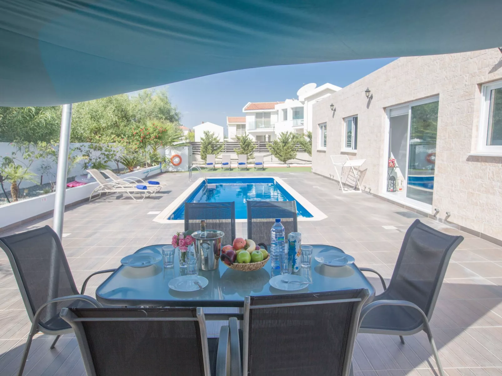 3 Schlafzimmer Villa mit Pool in Protaras Zentrum - Image-tags.info